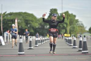 BIB: 060
                            <button type="button" onclick="openModal(4943257)" class="btn btn-primary btn-sm float-right btn-popup" data-toggle="modal" data-target=".modal-high-quality">
                        <i class="fas fa-shopping-cart"></i> Add to Cart
                    </button>
                                            <button type="button" onclick="isThisMe(4943257, true)" class="btn btn-success btn-sm float-right btn-popup btn-isme hidden" data-toggle="tooltip" data-placement="bottom" title="นี่คือรูปของคุณใช่ไหม คลิกที่นี่เพื่อเอาเข้าอัลบั้ม">
                        <i class="fas fa-plus"></i> Add to album
                    </button>
                    <button type="button" onclick="isThisMe(4943257, false)" class="btn btn-warning btn-sm float-right btn-popup btn-isnotme hidden">
                        <i class="fas fa-ban"></i> Remove from album
                    </button>